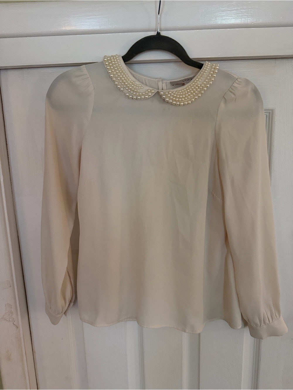 LOFT Cream Long-Sleeve Button Cuff Blouse